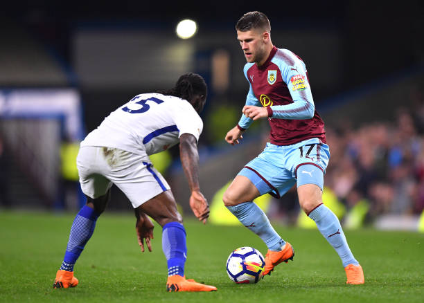 将肩负起推 将肩负起推