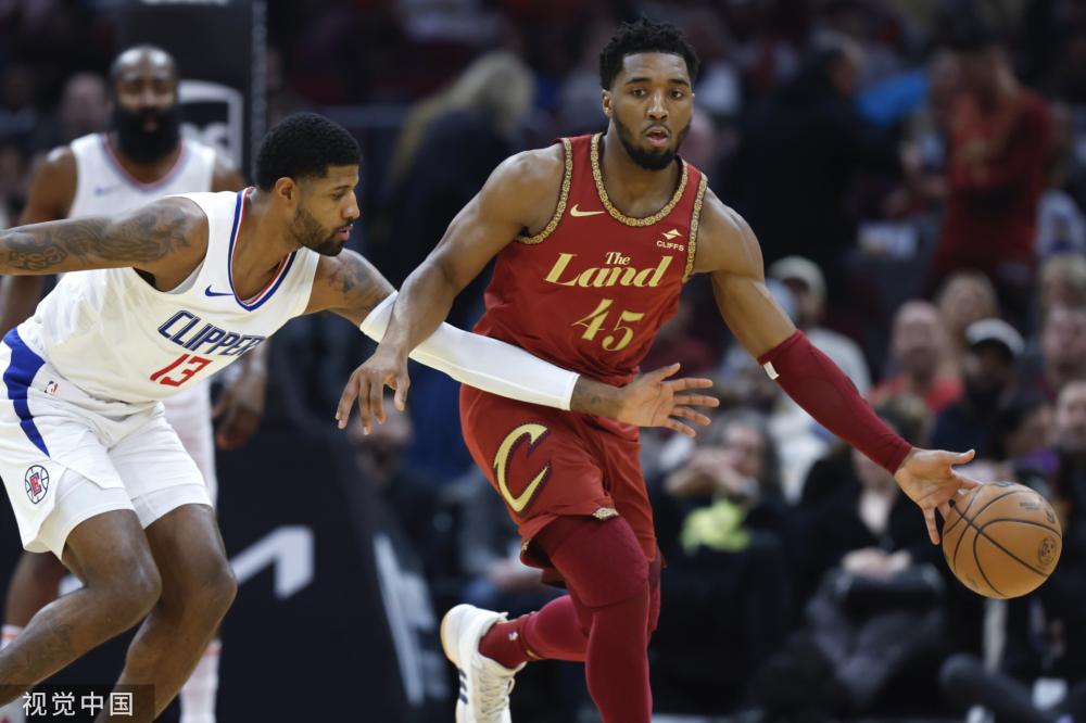 与禁区前沿 与禁区前沿